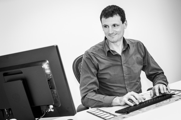 Dr. Sven Van Remoortel